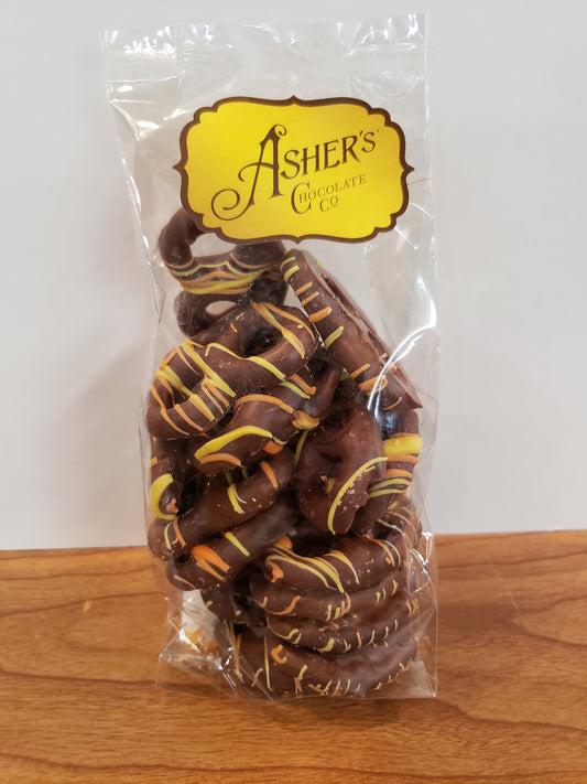 Asher's Milk Chocolate Mini Pretzel Fall String