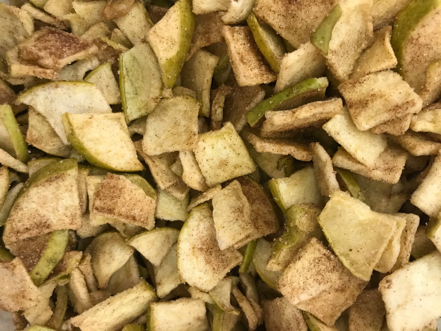 Apple Munchie Chips Cinnamon
